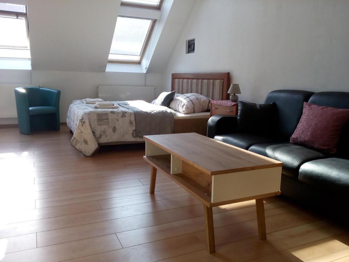 Apartman 23 V Historickom Centre Kosic Koszyce Zewnętrze zdjęcie